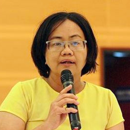 Bà TRẦN HOÀNG YẾN