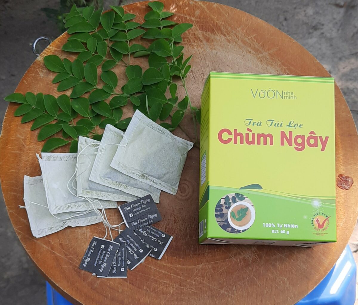 HOA CHÙM NGÂY  dẫn dường về với Xưởng SX đạt tiêu chuẩn Haccp của Cơ sở Vườn nhà Minh